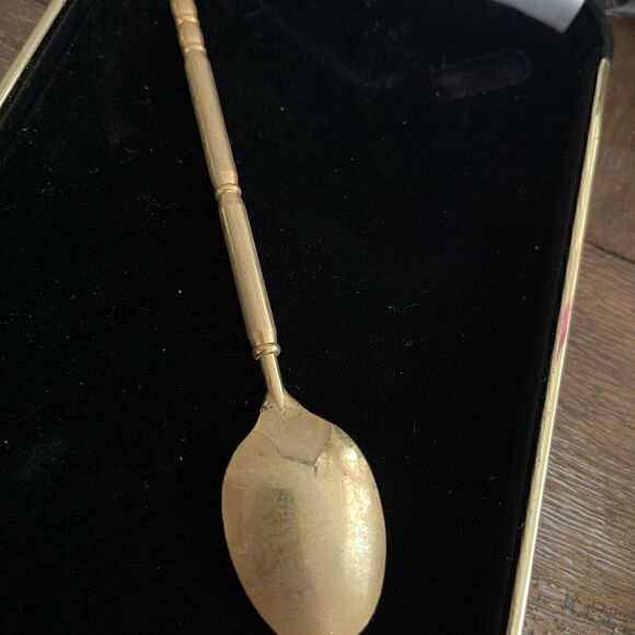 Vintage Switzerland souvenir spoon - Picture 3 of 3